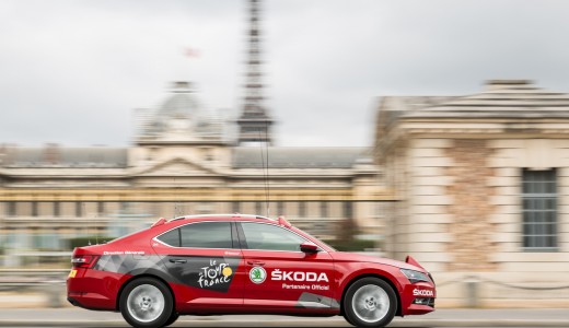 150623-New-SKODA-Superb-is-Red-Car-in-Tour-de-France-2015web