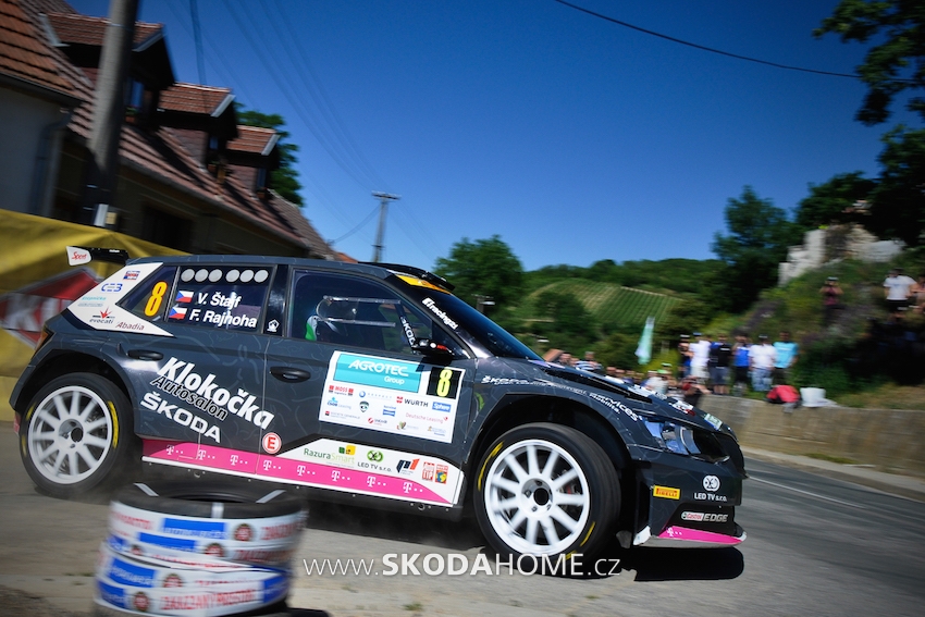 SKODA-Fabia-R5-klokocka-01