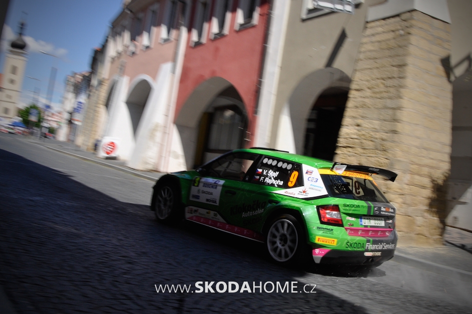 SKODA-Fabia-R5-klokocka-013