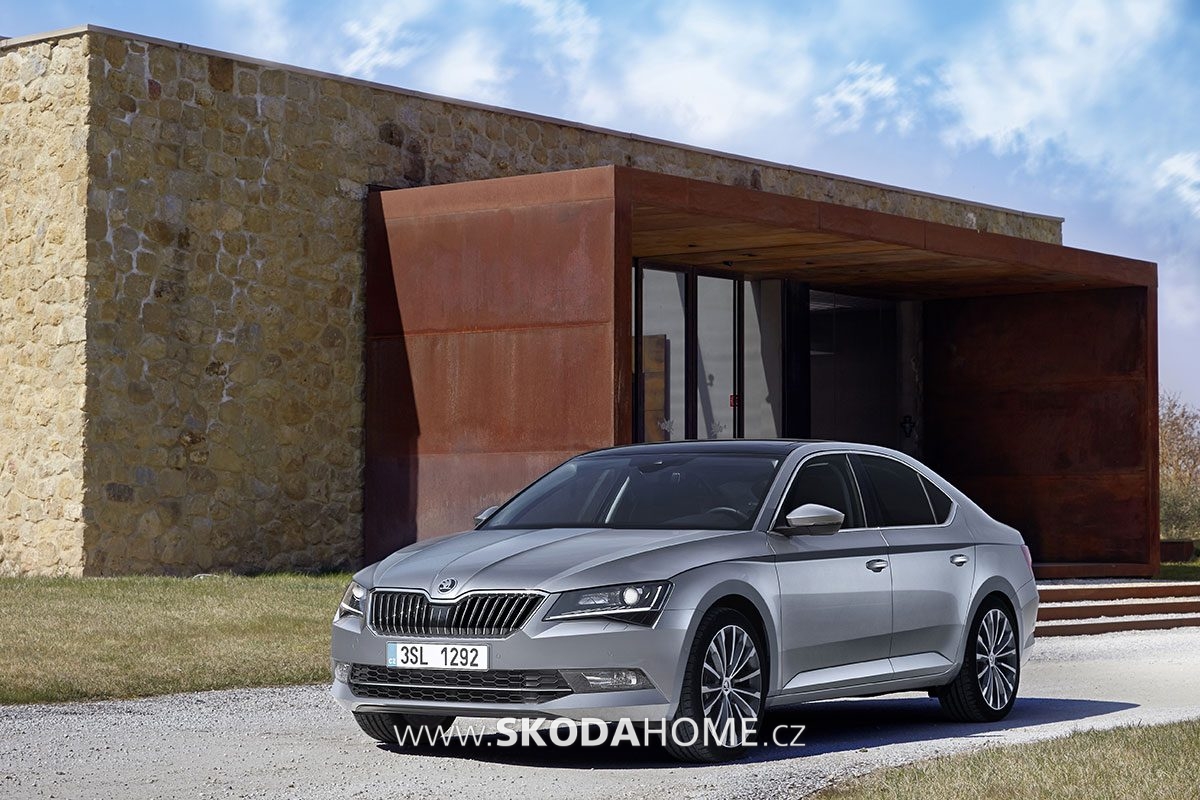 skoda-superb-15-let-04